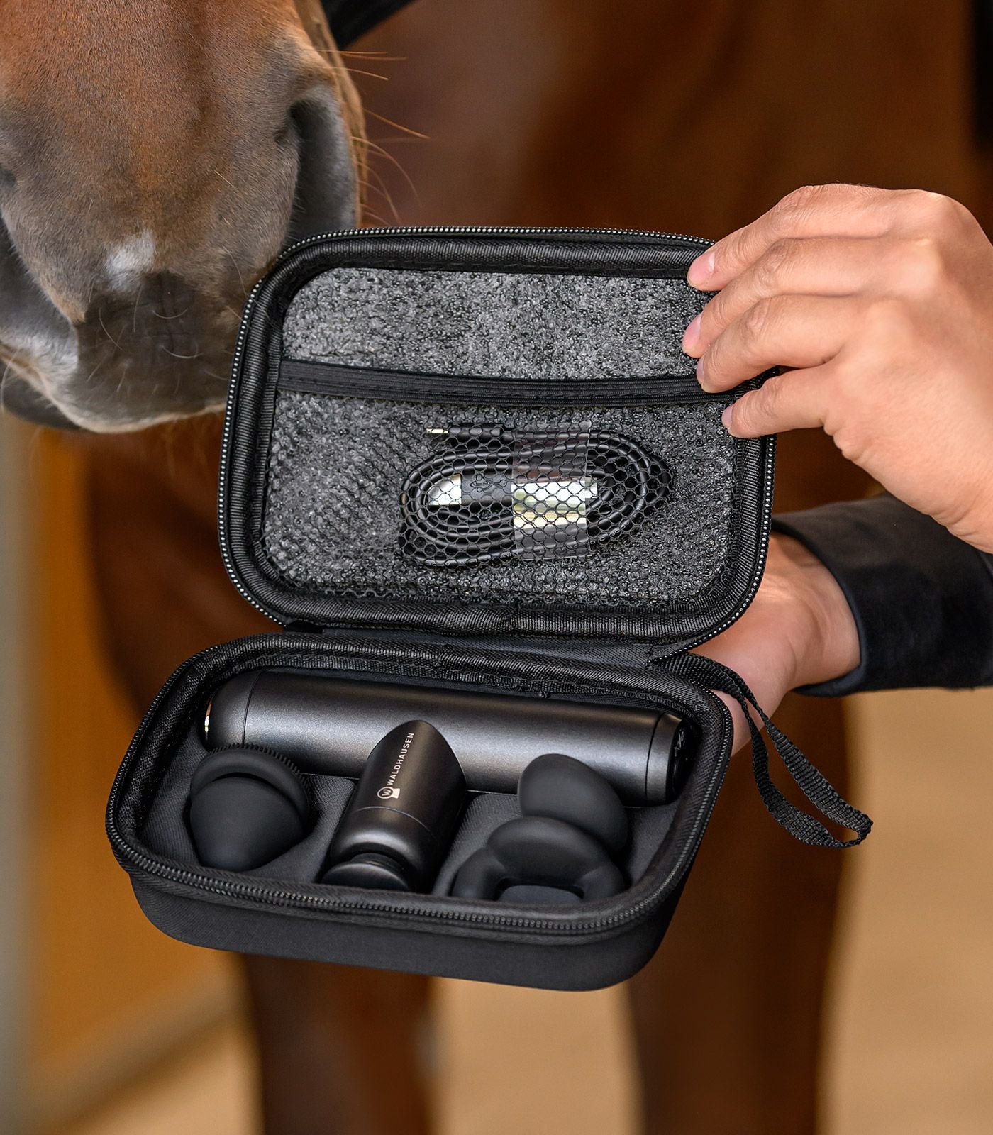 Waldhausen Health + Care PocketRelax Massageapparaat voor Paarden